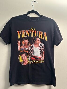 Black Graphic Ace Ventura Movie T-Shirt